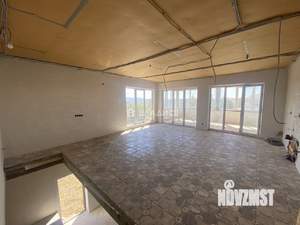 Дом 296м², 2-этажный, участок 8 сот.