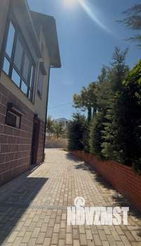 Таунхаус 280м², 3-этажный, участок 1 сот.