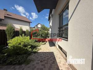 Дом 284м², 3-этажный, участок 5 сот.