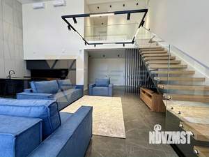 Дом 200м², 2-этажный, участок 5 сот.