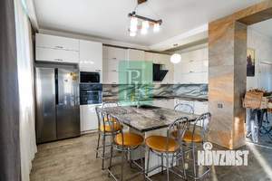 Дом 174м², 2-этажный, участок 6 сот.