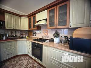 Дача 140м², 2-этажный, участок 5 сот.