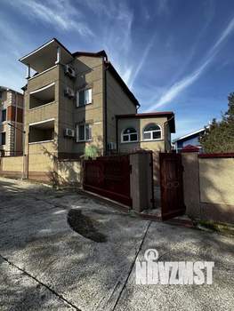 Дом 243м², 4-этажный, участок 4 сот.