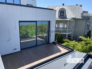 Коттедж 428м², 3-этажный, участок 4 сот.