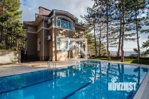 Дом 266м², 3-этажный, участок 20 сот.