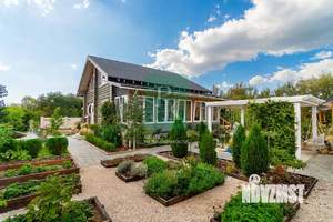 Дом 166м², 2-этажный, участок 10 сот.