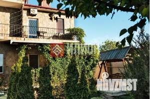 Коттедж 283м², 3-этажный, участок 6 сот.