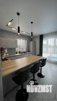 Коттедж 210м², 2-этажный, участок 10 сот.