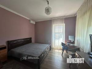 Дом 255м², 3-этажный, участок 4 сот.