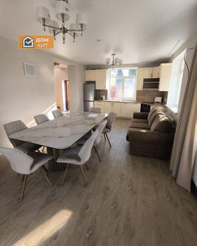 Дом 181м², 2-этажный, участок 4 сот.