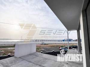 Дом 276м², 2-этажный, участок 6 сот.