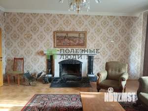 Дом 350м², 3-этажный, участок 8 сот.