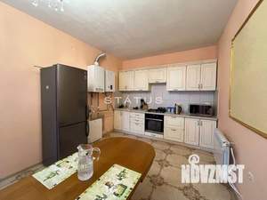 Дом 116м², 2-этажный, участок 4 сот.