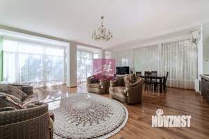 Коттедж 185м², 3-этажный, участок 4 сот.