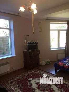 Дом 200м², 2-этажный, участок 15 сот.