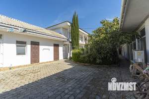 Дом 559м², 2-этажный, участок 9 сот.