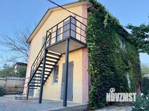 Дом 93м², 2-этажный, участок 4 сот.