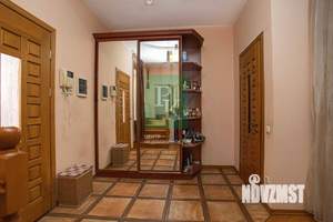 Дом 154м², 2-этажный, участок 3 сот.