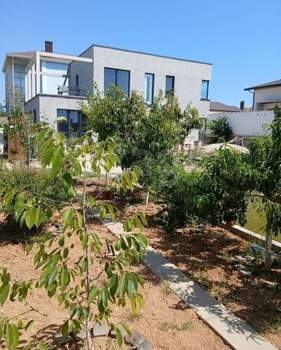 Дом 195м², 2-этажный, участок 6 сот.