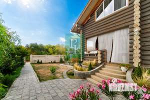 Дом 166м², 2-этажный, участок 10 сот.