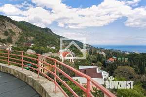 Дом 687м², 4-этажный, участок 15 сот.