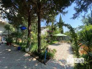 Дом 256м², 3-этажный, участок 8 сот.