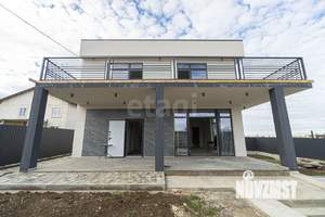 Дом 242м², 2-этажный, участок 4 сот.