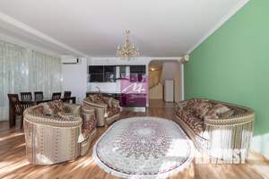 Коттедж 185м², 3-этажный, участок 4 сот.