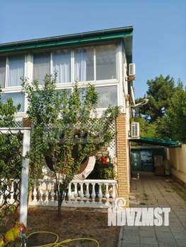 Коттедж 212м², 2-этажный, участок 4 сот.