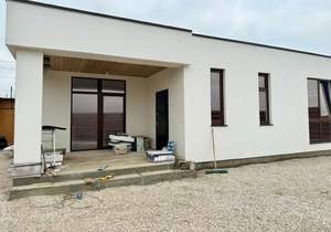 Дом 125м², 1-этажный, участок 4 сот.