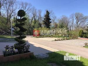 Таунхаус 216м², 3-этажный, участок 5 сот.