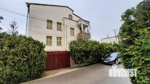 Дом 705м², 5-этажный, участок 9 сот.