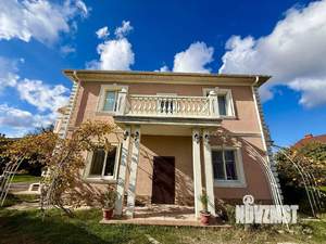 Дом 208м², 2-этажный, участок 9 сот.