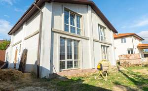 Дом 209м², 2-этажный, участок 6 сот.