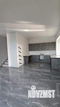 Дом 96м², 3-этажный, участок 4 сот.