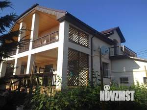 Дом 330м², 2-этажный, участок 6 сот.