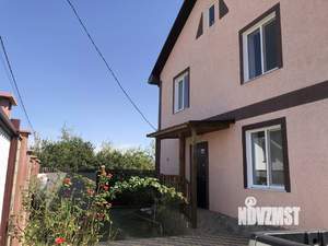 Дом 186м², 2-этажный, участок 9 сот.