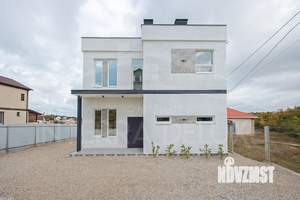 Дом 200м², 2-этажный, участок 5 сот.