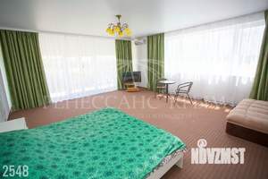 Дом 282м², 3-этажный, участок 5 сот.