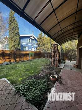 Дом 243м², 4-этажный, участок 4 сот.