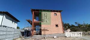 Дом 180м², 2-этажный, участок 4 сот.