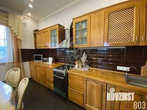 Дом 208м², 2-этажный, участок 9 сот.