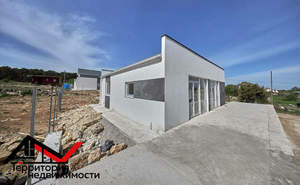 Дом 94м², 1-этажный, участок 4 сот.