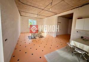 Дом 145м², 2-этажный, участок 4 сот.