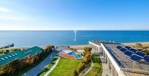 Дом 3200м², 4-этажный, участок 158 сот.