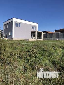 Дом 267м², 2-этажный, участок 8 сот.