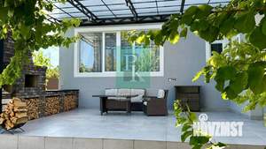 Коттедж 223м², 2-этажный, участок 6 сот.