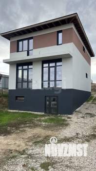 Дом 176м², 3-этажный, участок 5 сот.