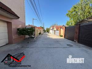 Дом 287м², 3-этажный, участок 8 сот.