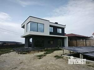 Дом 220м², 2-этажный, участок 5 сот.